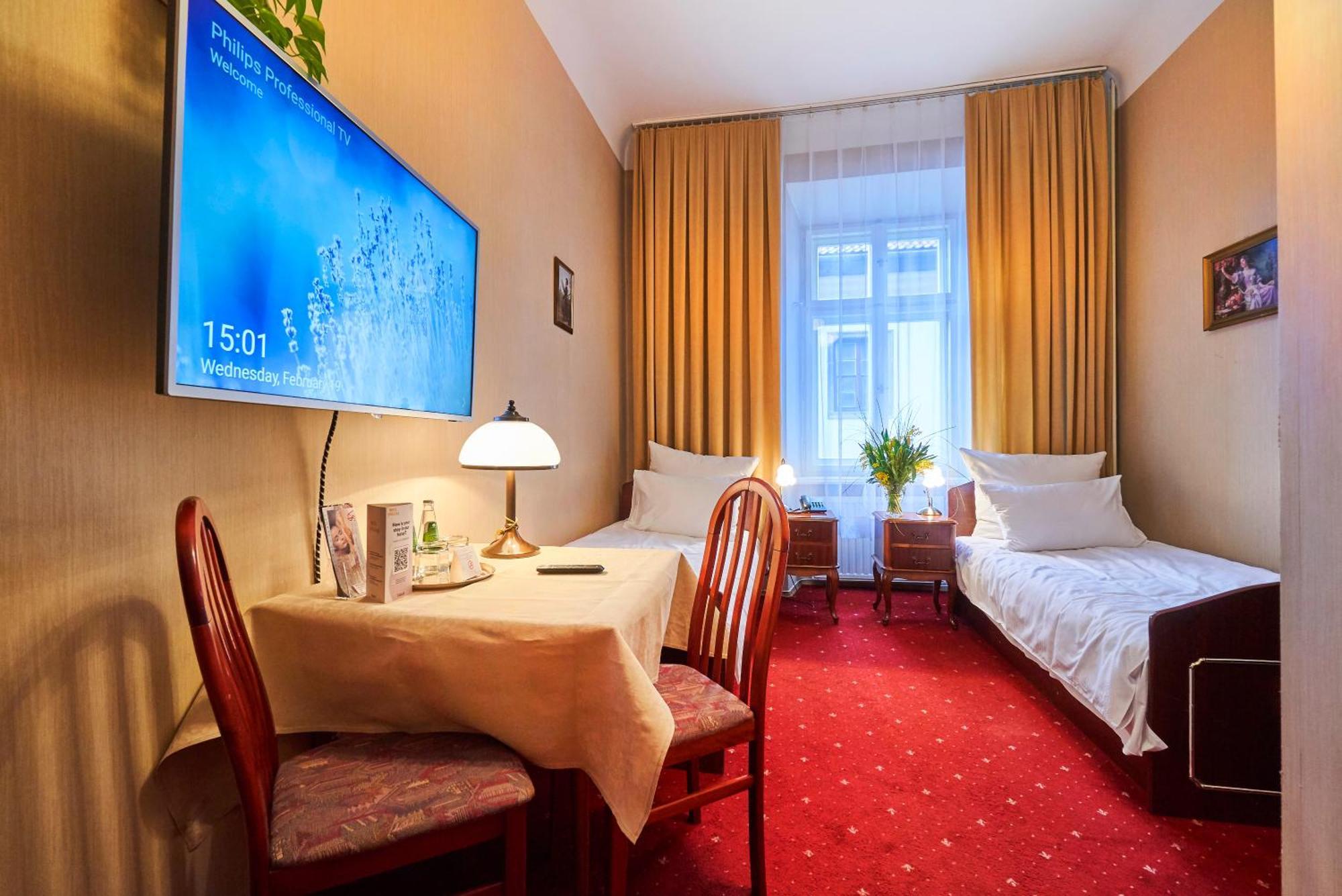Twin Room